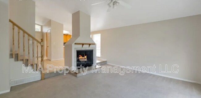 Building Photo - 848 W 4050 S