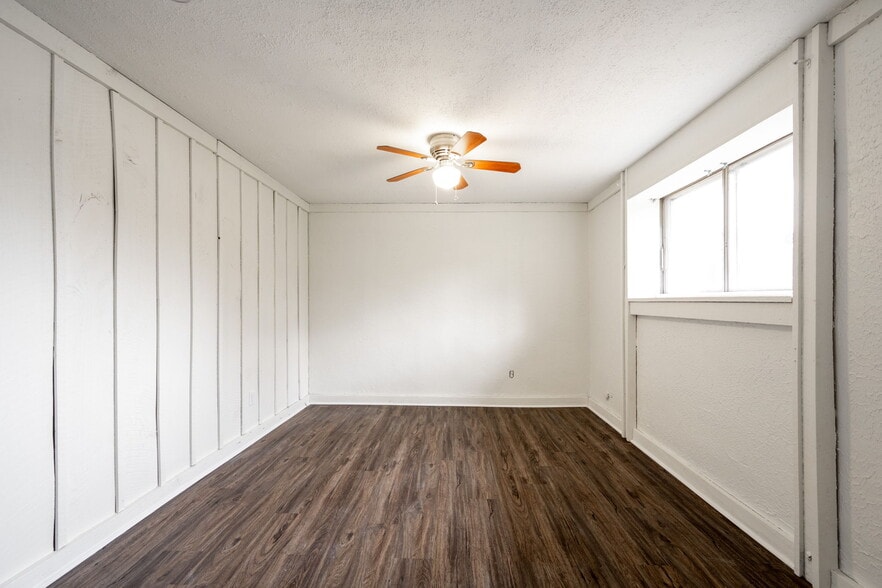 Building Photo - 4115 Harbor Hills Rd