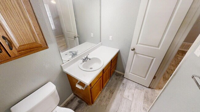 Building Photo - Welcome to your next home!