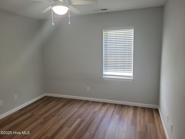 Building Photo - 1139 Brownlea Dr