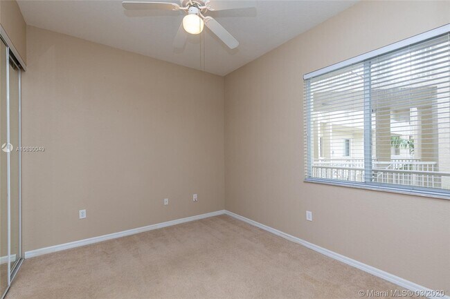 Building Photo - 3600 Oaks Clubhouse Dr