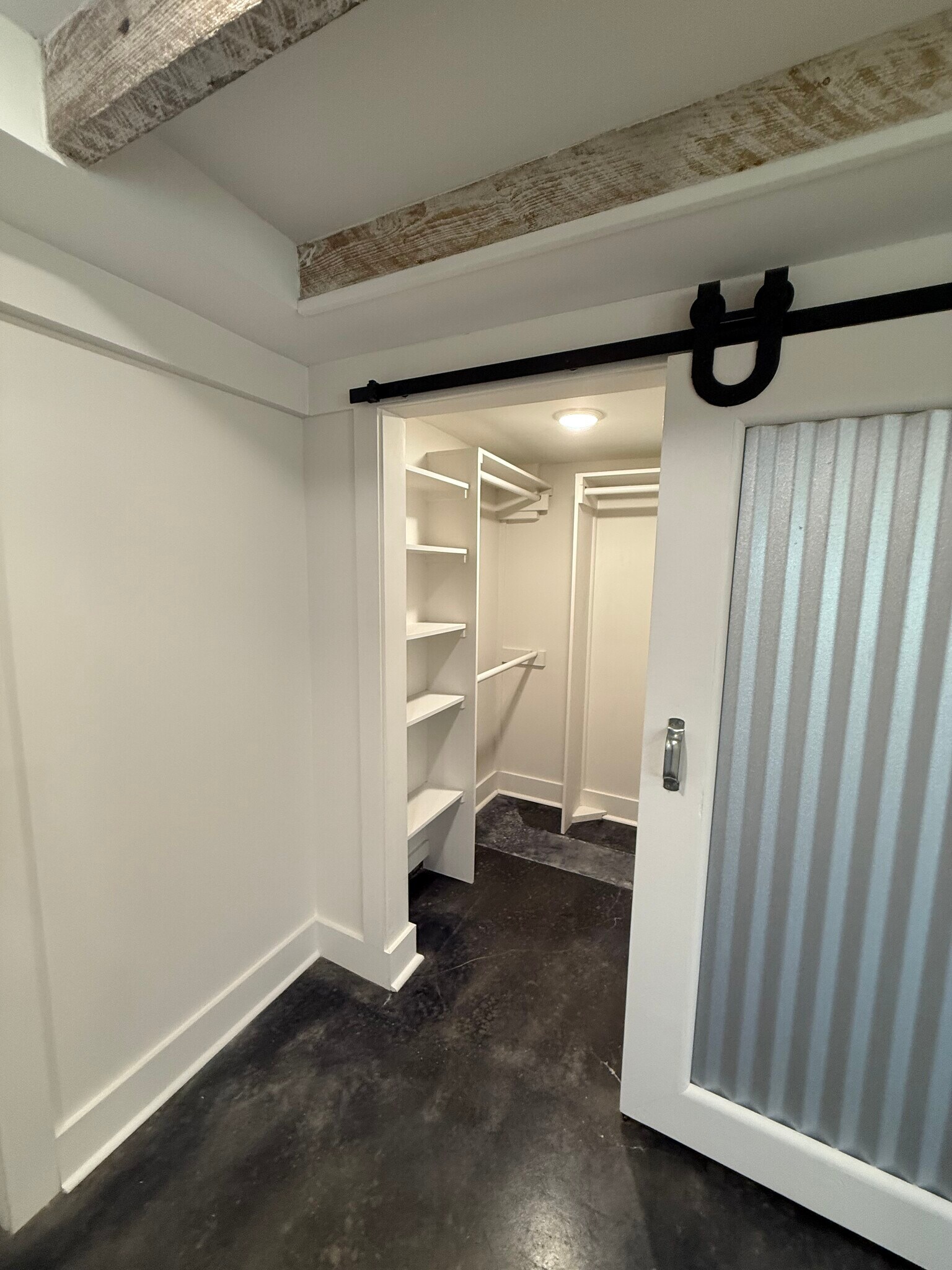 Building Photo - 7903 Plum St