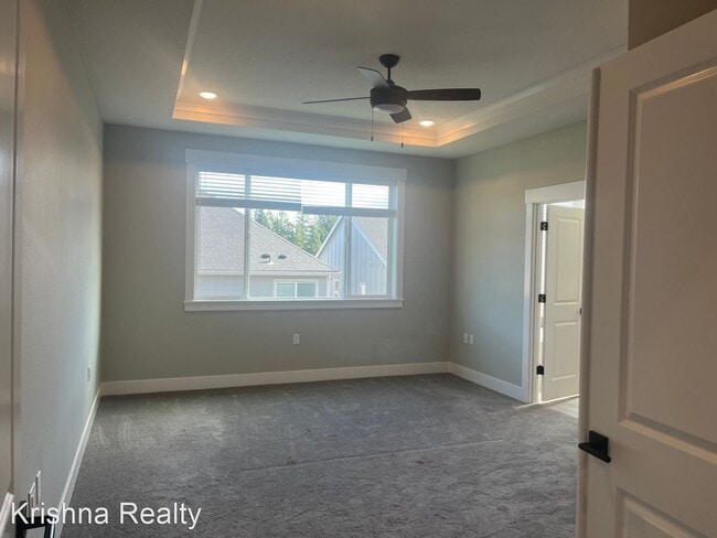 Building Photo - 5 br, 4 bath House - 11958 NW Sadie St,