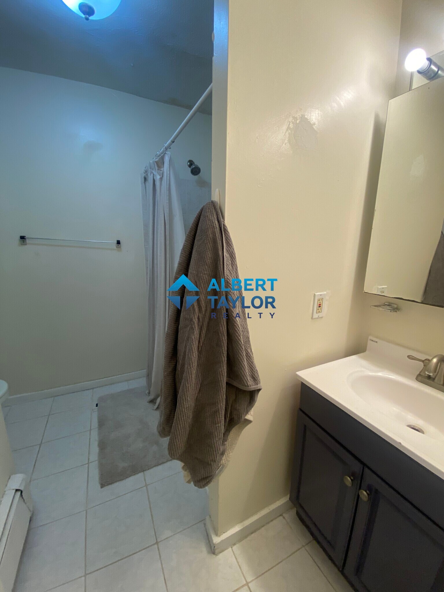 Building Photo - 78 Hammond St