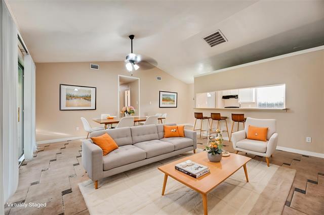 Building Photo - 7204 Shadow Bend Dr