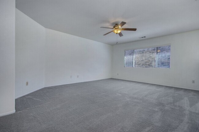 Building Photo - 34122 Courtney Terrace