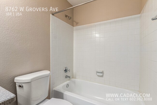 Building Photo - 8762 W Grovers Ave