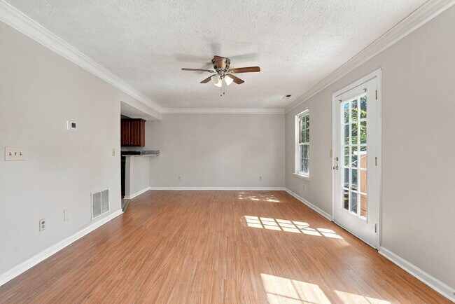 Building Photo - 119 Crosskey Rd