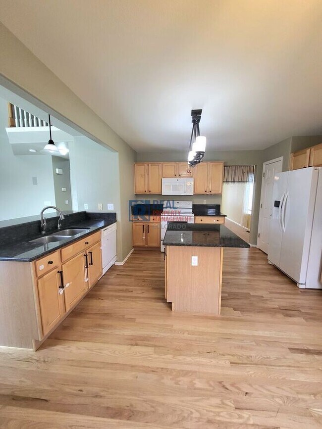 Building Photo - 8408 Blackgum St