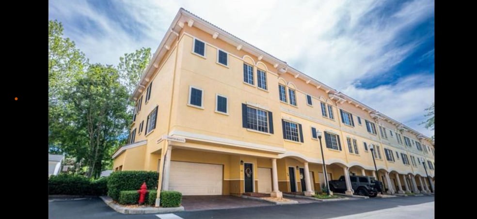 Building Photo - 5202 Hampton Beach Pl