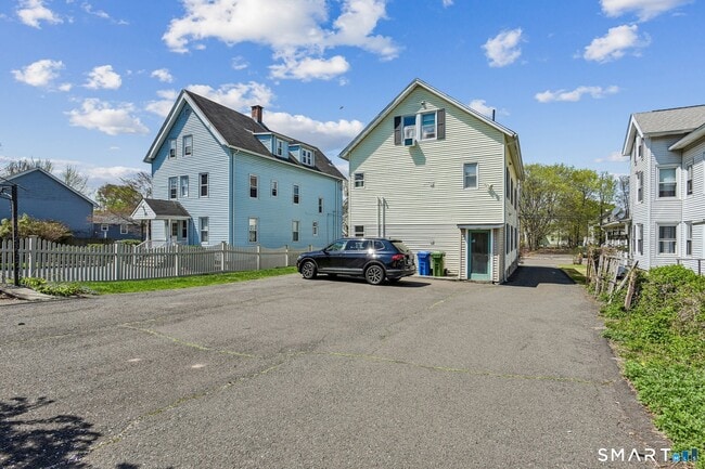 Building Photo - 91 N Orchard St