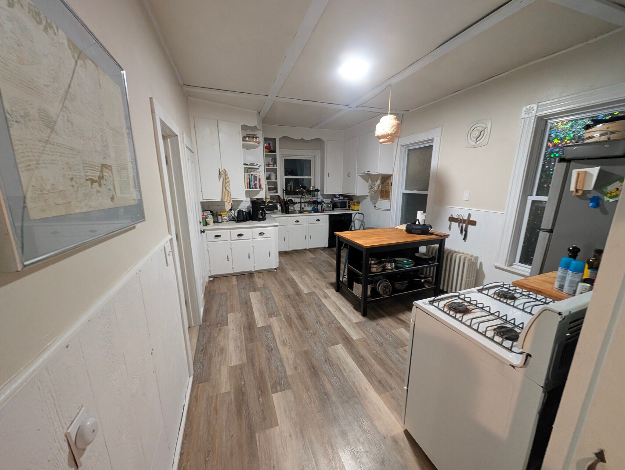 Building Photo - 578 Main St