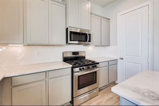 Building Photo - 1741 Cove Cres Ct