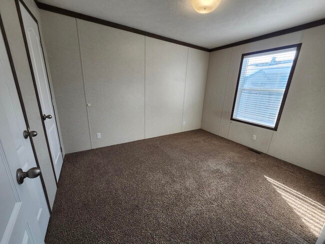 Building Photo - 3660 S Lapeer Rd