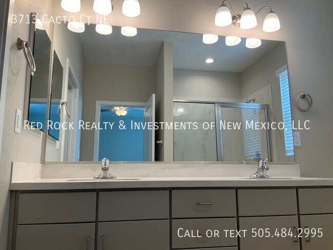 Building Photo - 3713 Cacto Ct