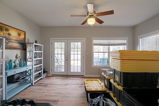 Building Photo - Call Sabrina Thomas at 757-767-0767 for more information