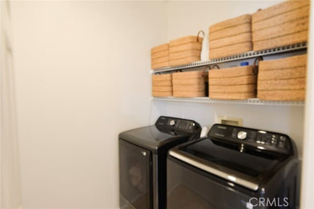 Building Photo - 10 Corte Pasillo