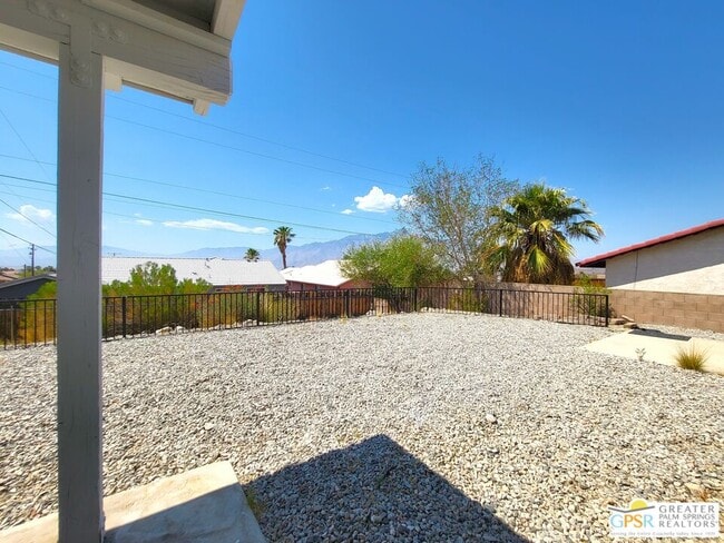 Building Photo - 66365 Cactus Dr