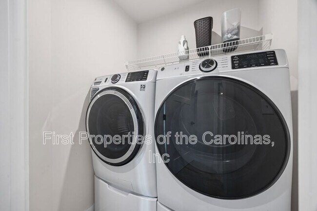 Building Photo - 332 Cramerton Mills Pkwy