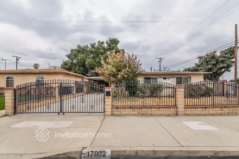 Building Photo - 17002 E Bellbrook St