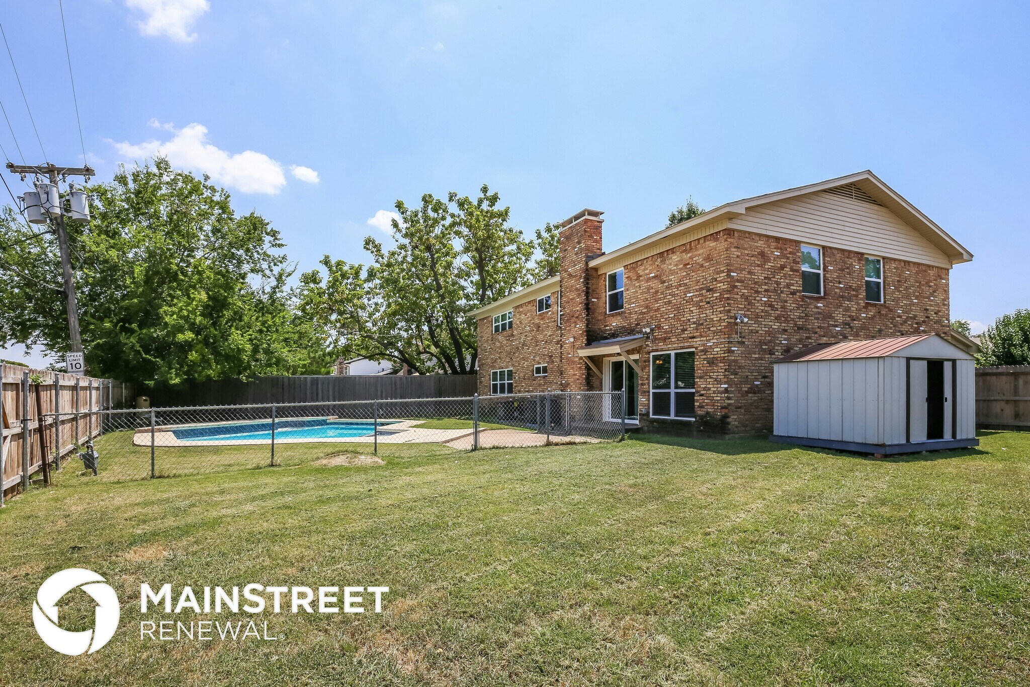 Building Photo - 4432 Ivy Dr