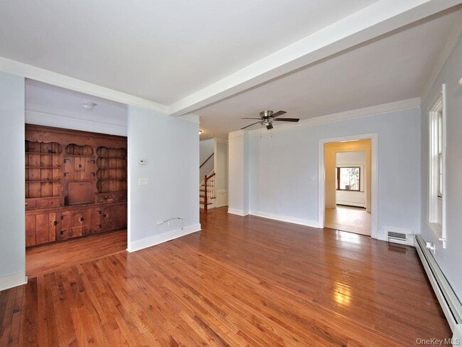 Building Photo - 14 Weeks Pl