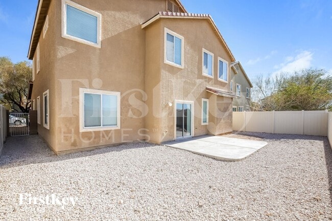 Building Photo - 6229 Green Heron St