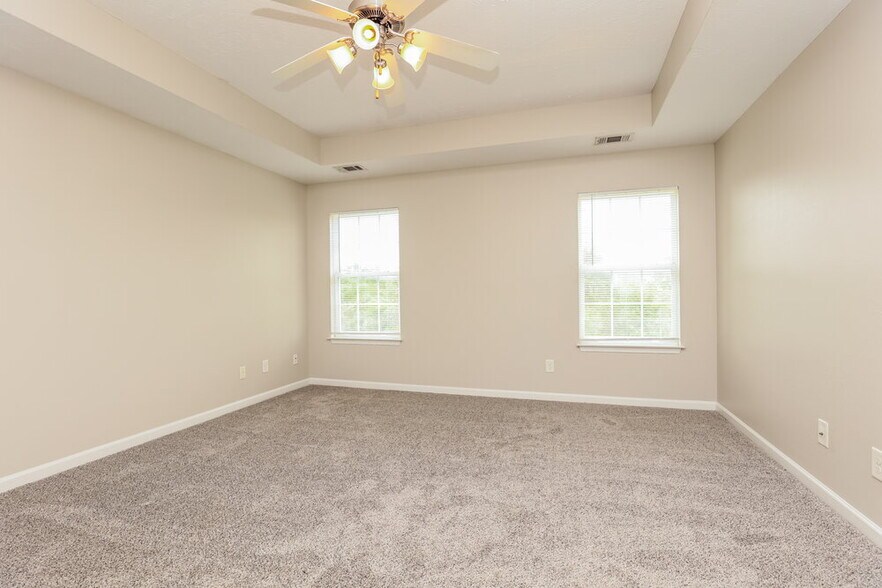 Building Photo - 1104 Harmony Ln