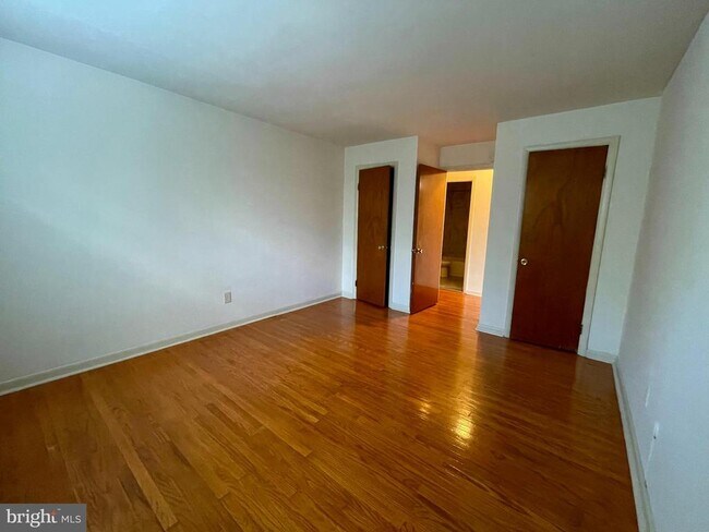 Building Photo - 3209 West Chester Pike