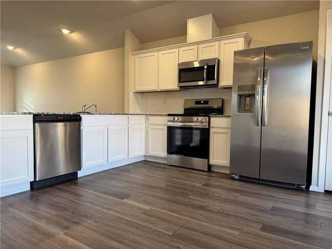 Building Photo - 3715 S 2nd Pl