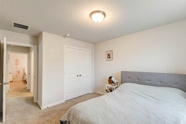 Building Photo - 27985 Seger Bnd Trl