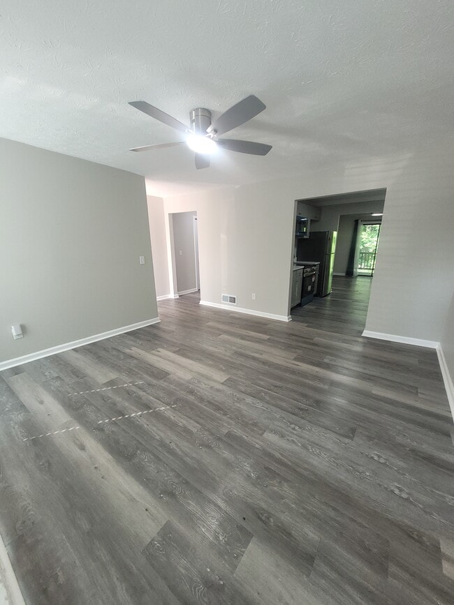 Building Photo - 8222 Hagin St