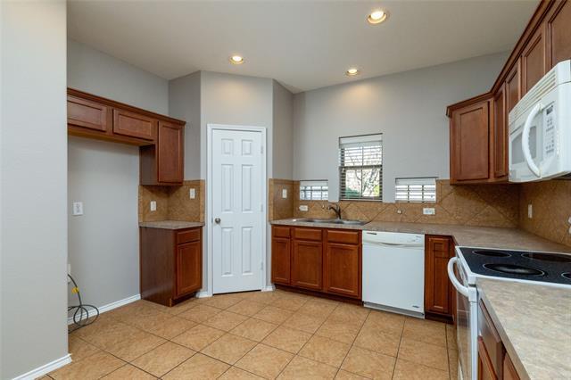 Building Photo - 115 Bear Claw Ct