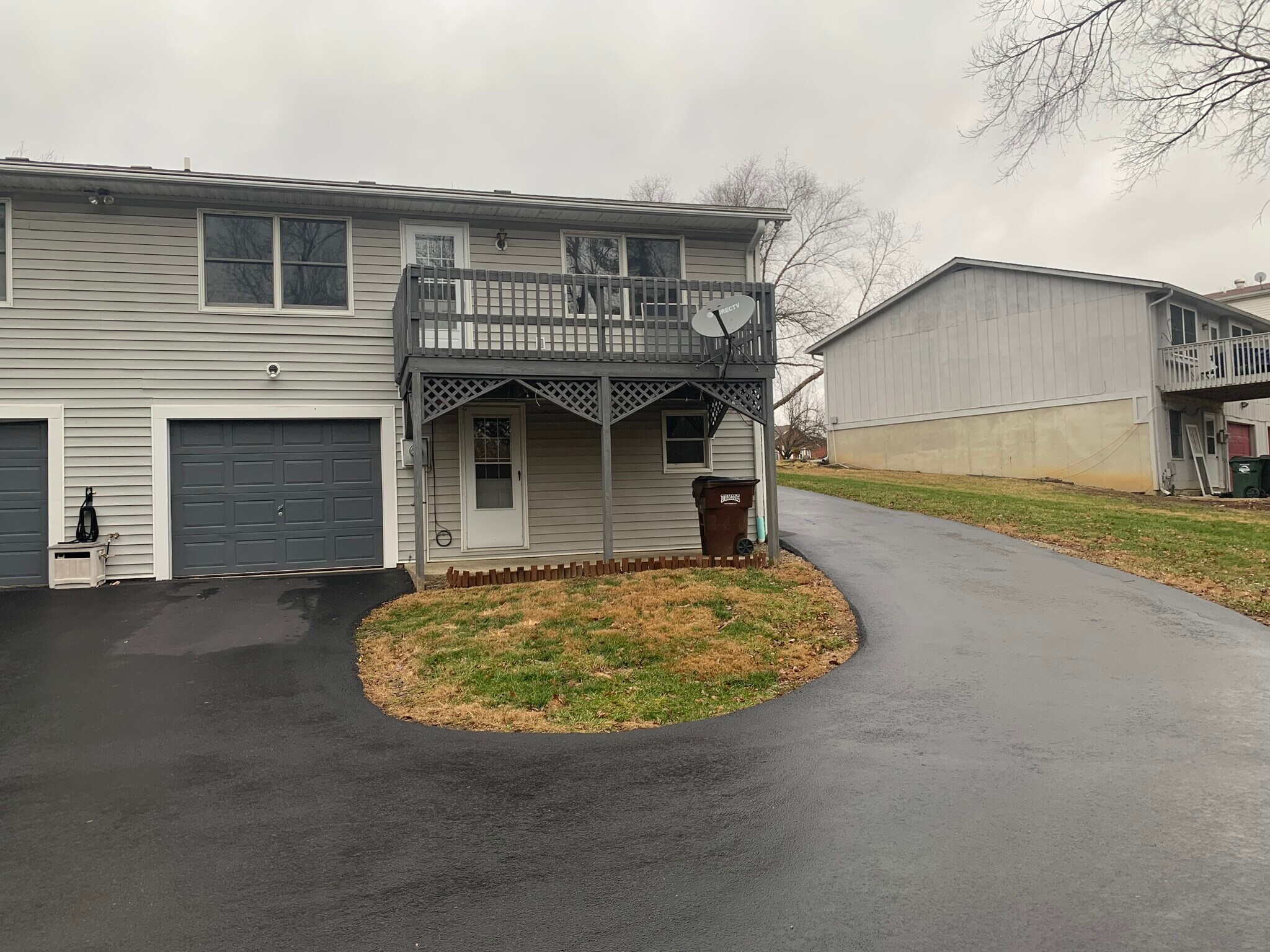 Building Photo - 920 Fairwinds Ct