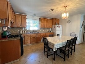 Building Photo - 140 N Mission Dr