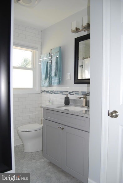 Building Photo - 6860 Engle Molers Rd