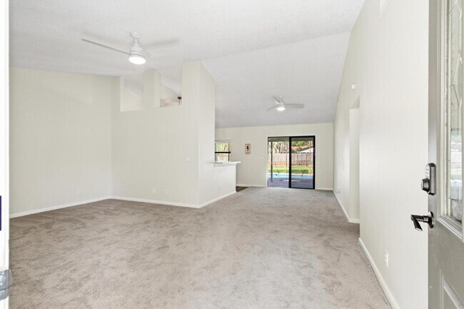 Building Photo - "Charming 3-Bedroom Oasis with 2 Baths on ...