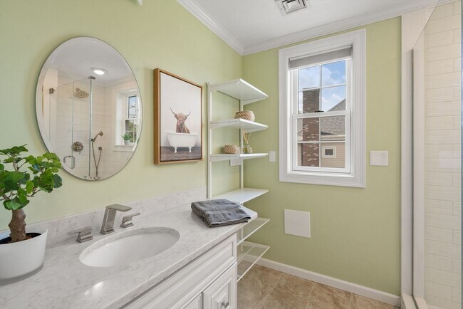 Building Photo - 368 Boylston St