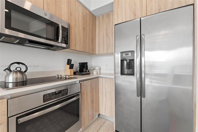 Building Photo - 3900 Biscayne Blvd