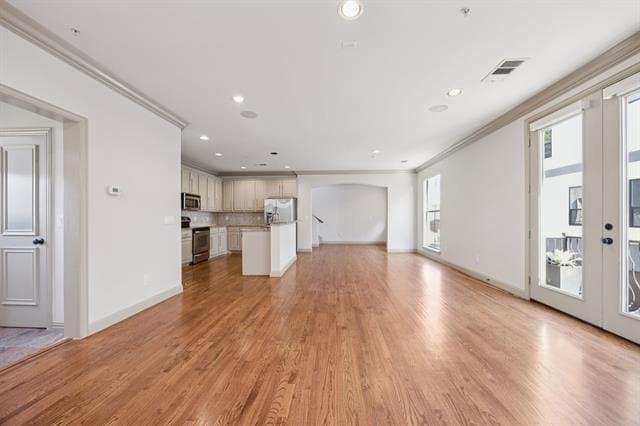 Building Photo - 5804 Hudson St