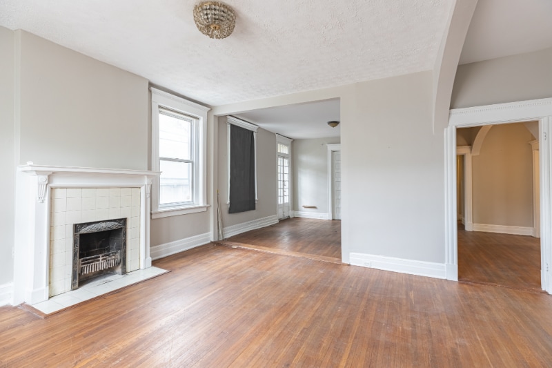 Primary Photo - 2301 Park Ave