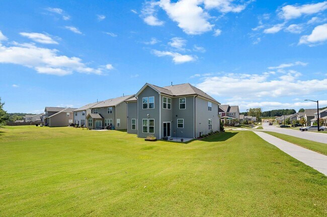 Building Photo - Spacious 4bd/3ba in Franklinton