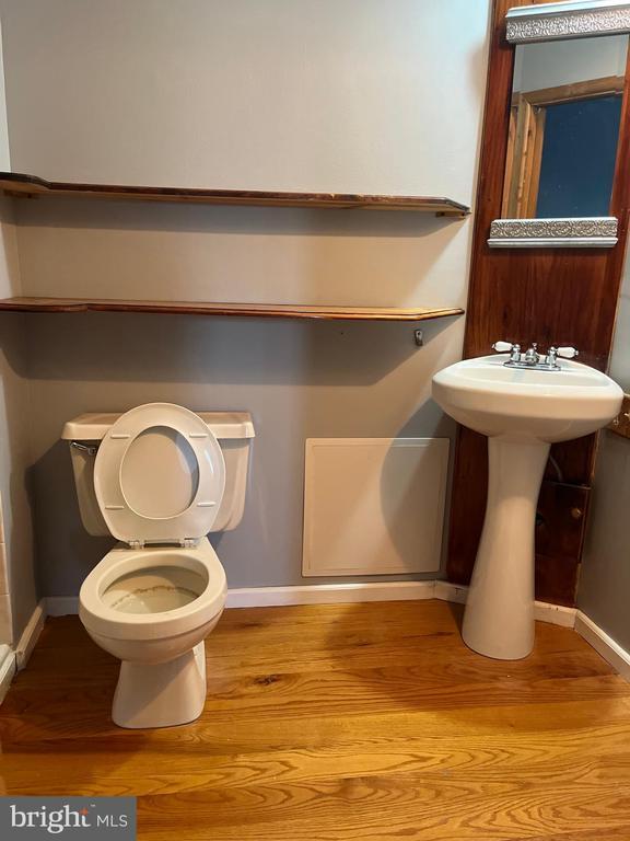 Building Photo - 3105 Trinity Ct