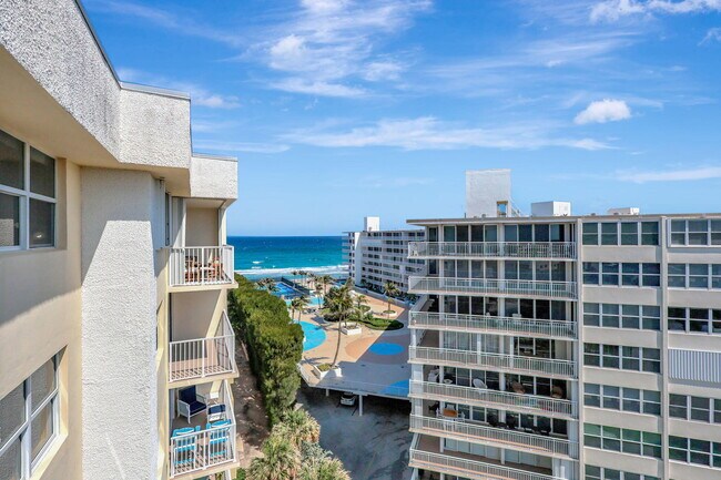 Building Photo - 3540 S Ocean Blvd