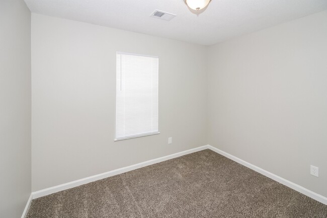 Building Photo - 1204 Calebs Ridge Dr