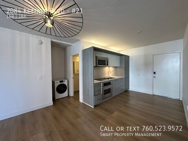 Building Photo - 2084 Kettner Blvd