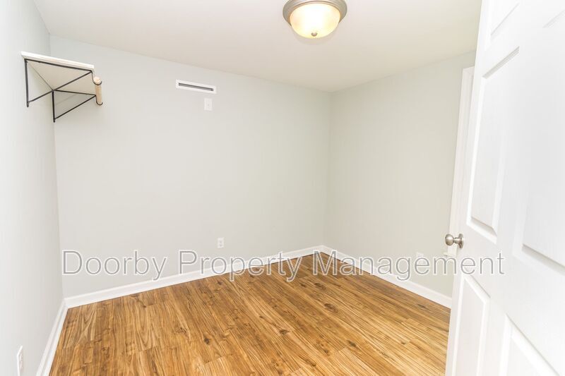 Building Photo - 2602 14th Ave