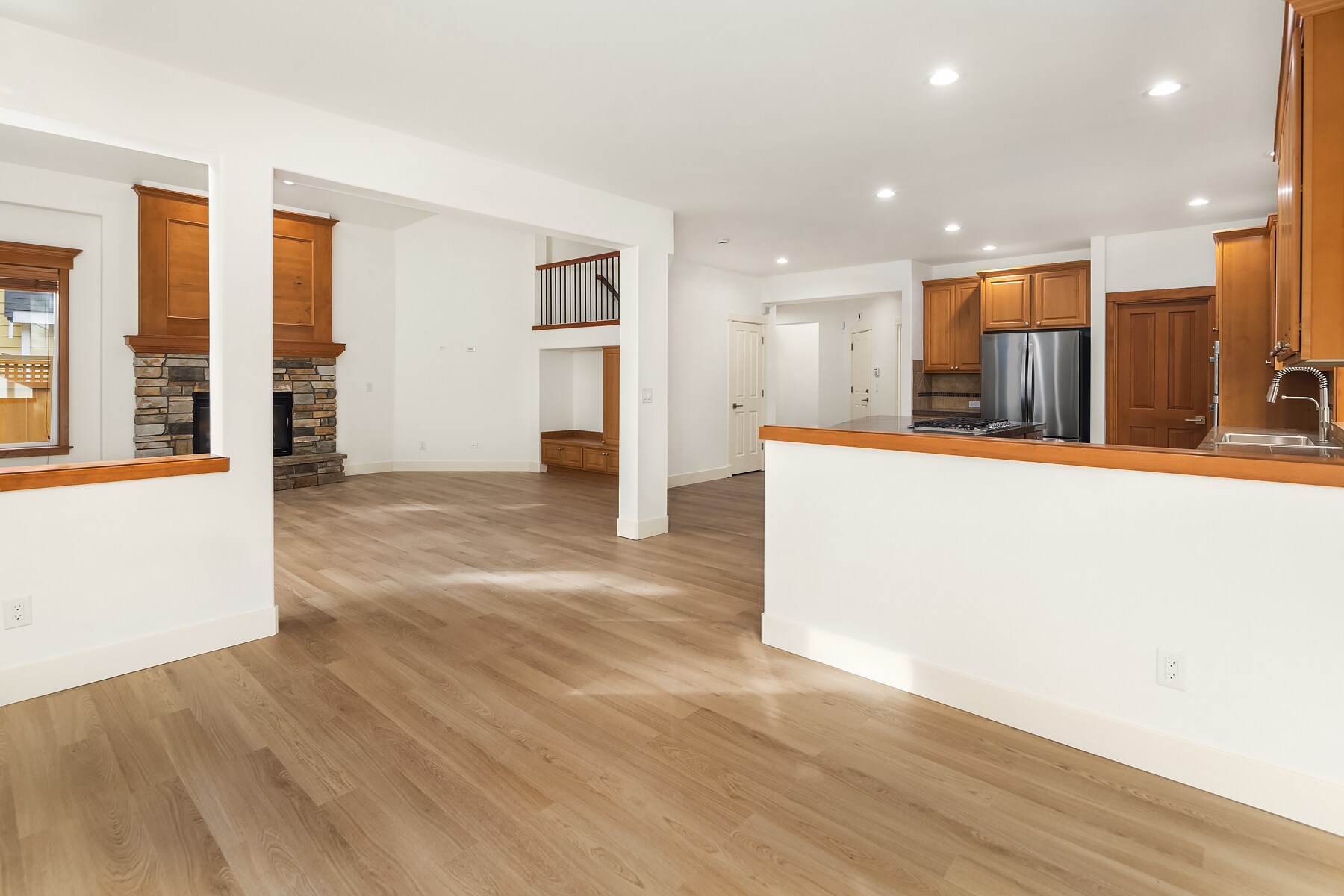 Building Photo - 2416 35th Ave NE