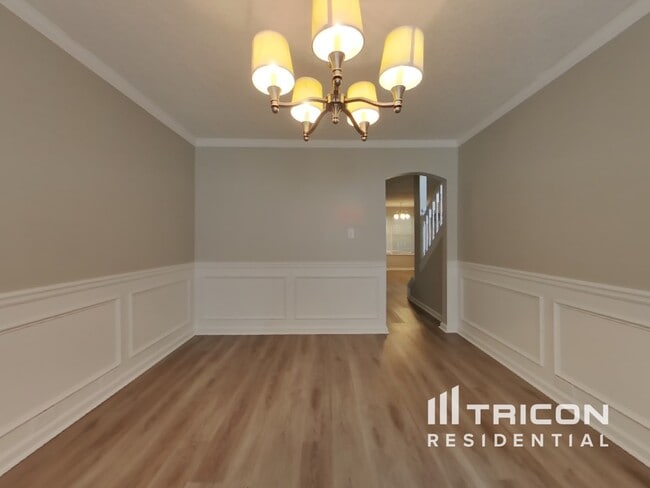Building Photo - 3445 Terrier Tr