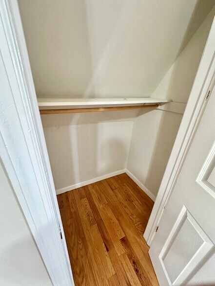 Building Photo - 86 Stuyvesant Ave.